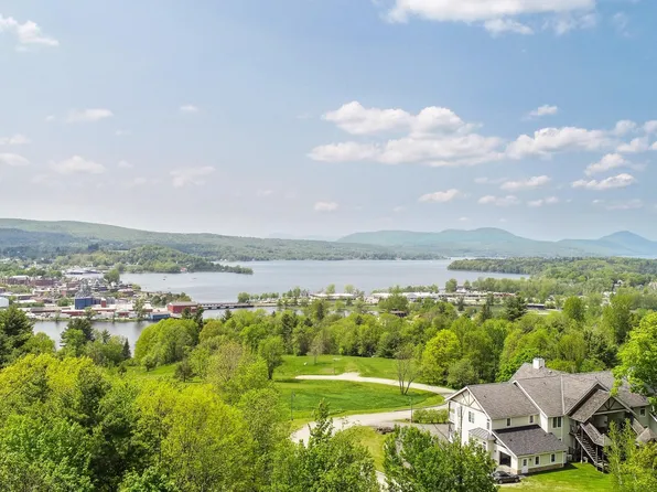 120 Pepin Drive #B-5, Newport City, VT 05855
