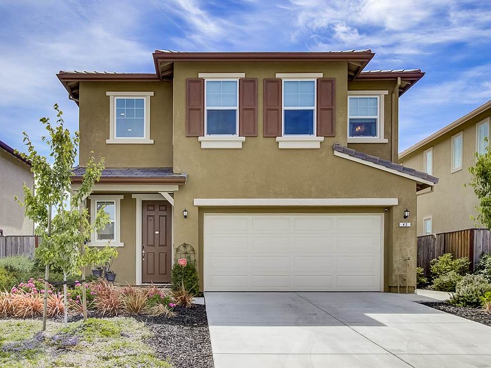 1st image of 42 Driftwood Cir