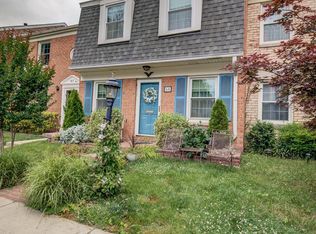 65 Midline Ct, Gaithersburg, MD 20878