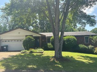 317 Cedar Dr, Potosi, MO 63664