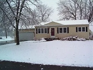 69134 Vicky Dr photo 1