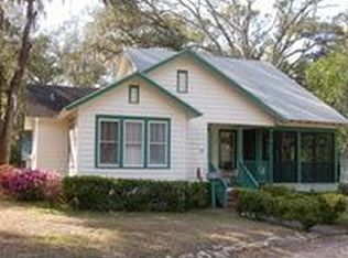 19 S 17th St, Fernandina Beach, FL 32034