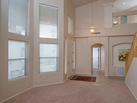 5th image of 509 E Camino Agua Bonita