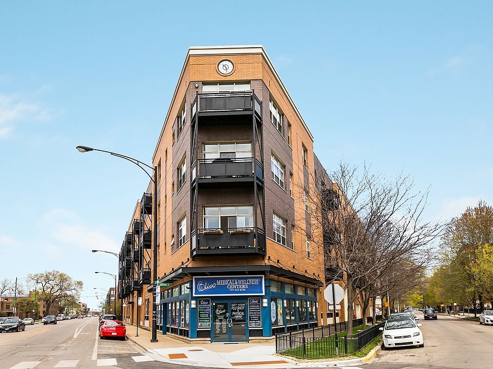 1st image of 2915 N Clybourn Ave Unit 205