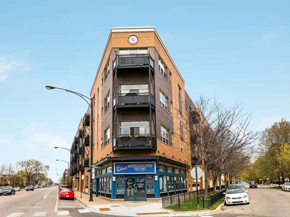 2915 N Clybourn Ave Unit 205, Chicago, IL 60618