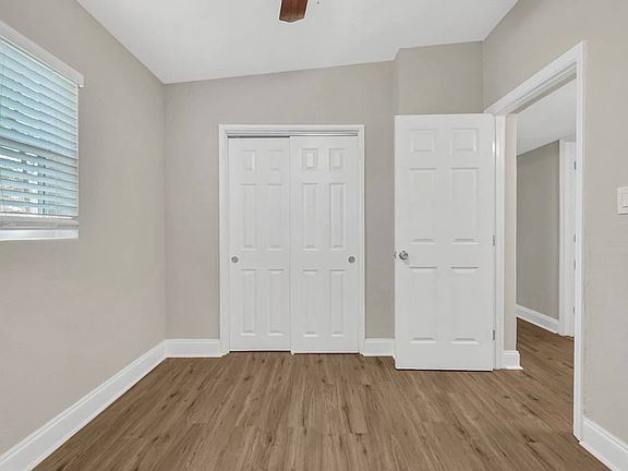 3rd image of 1328 42nd St