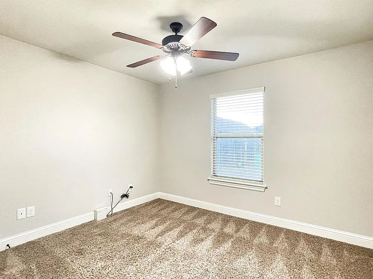 531 Captain Reid Ln — Photo 35