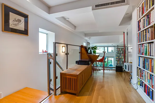 Sold by Bedford 6 Real Estate | media 12