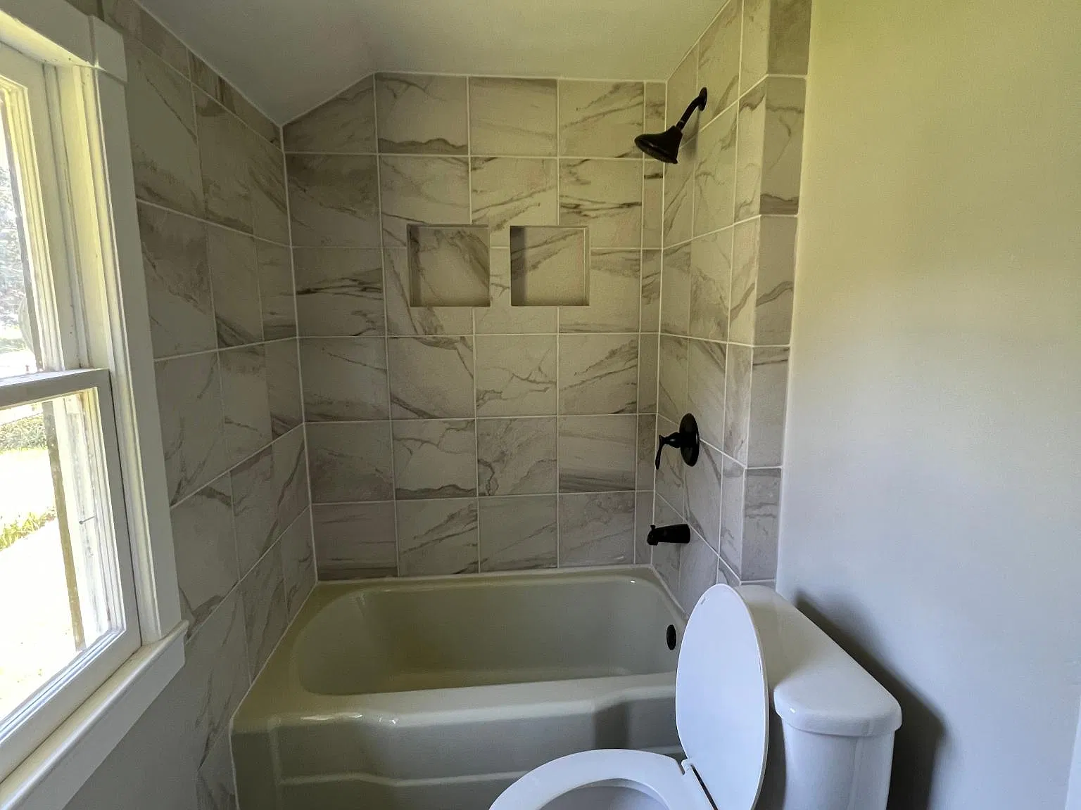 2 bed, 918 sqft, $1,175 — Photo 3