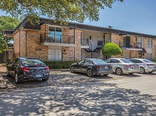 10240 Regal Oaks Dr #C, Dallas, TX 75230