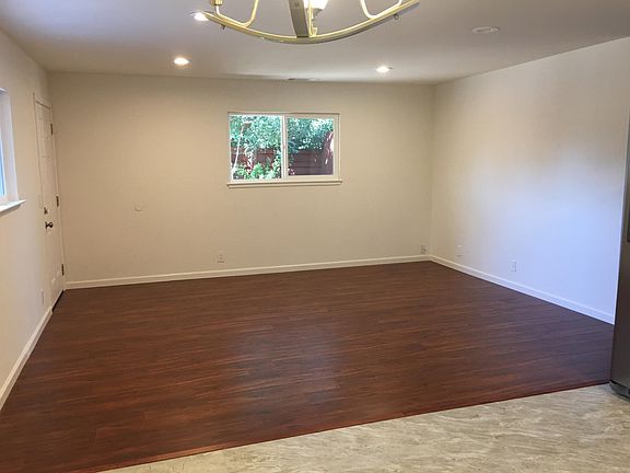 3rd image of 4169 Olga Dr #4169