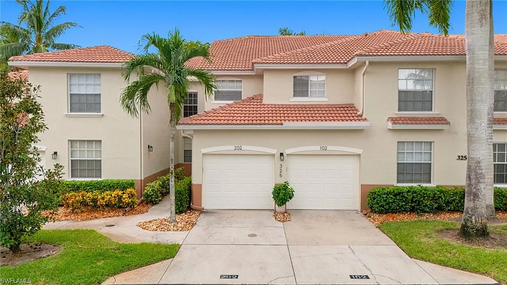 2 bed, 2.0 bath, 1635 sqft, $5,000 — Photo 1