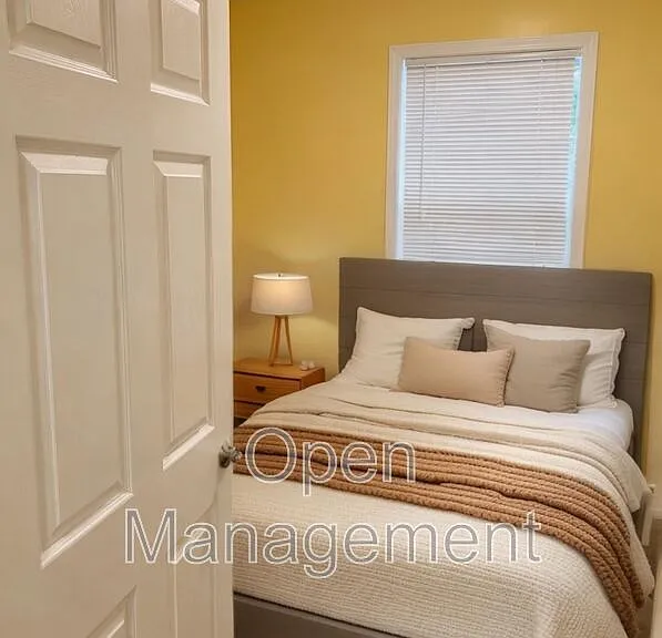 3416 Kramers Ln #81 — Photo 3