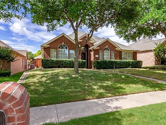 2nd image of 11462 Waterford Ln