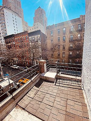 1st image of 369 W 51st St #2T