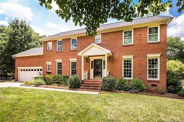 1st image of 6009 Paddington Ct