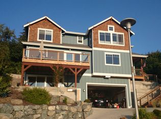 2738 53rd Ave SW, Seattle, WA 98116