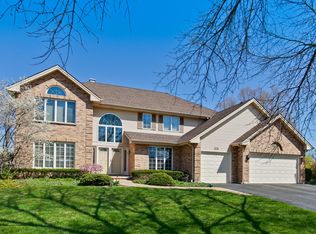 328 W Parkwood Ct, Palatine, IL 60067