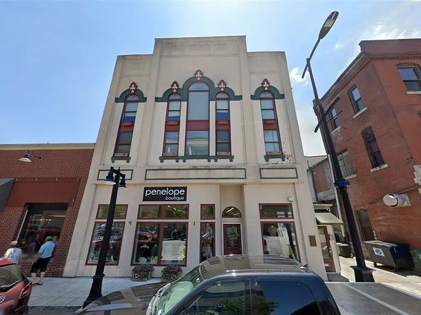 135 E Prairie Ave APT 2