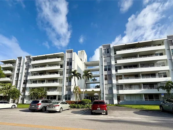 1080 94th St APT 312, Bay Harbor Islands, FL 33154