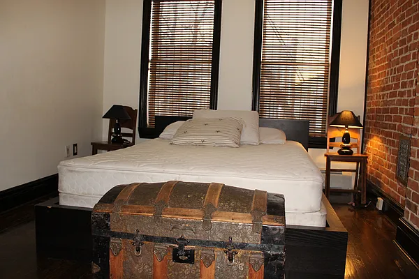 Rented by Rapid Realty Williamsburg | media 18