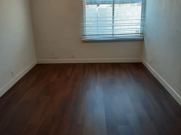 5408 S 44th Pl — Photo 6