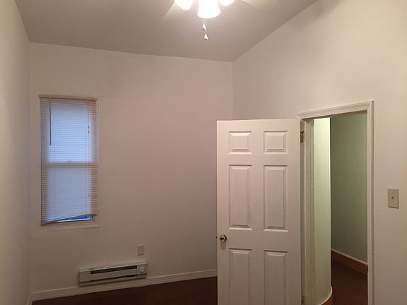 3rd image of 3110 Aramingo Ave