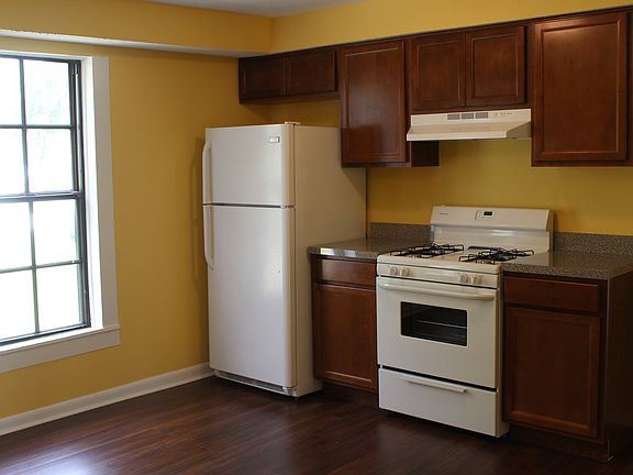 3rd image of 14065 Sanderson Cir