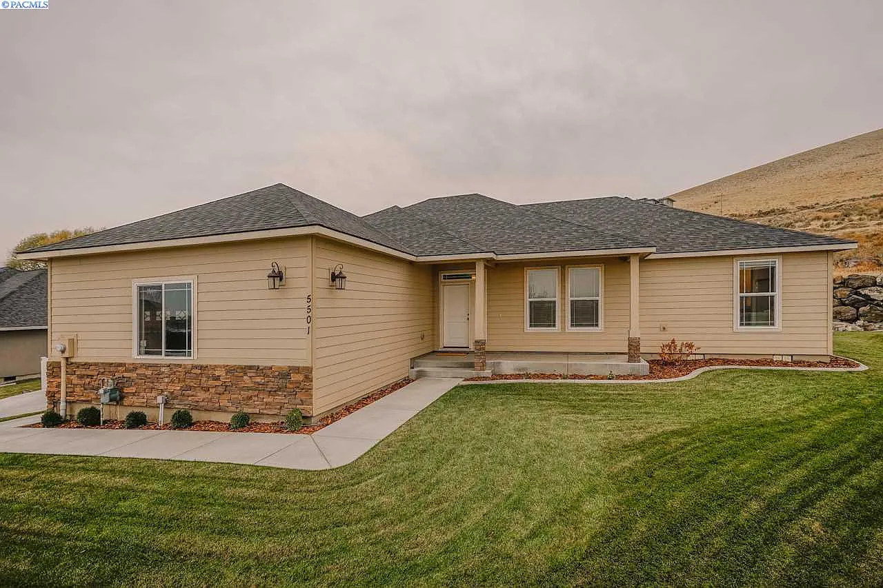 5501 Kenra Loop photo 1