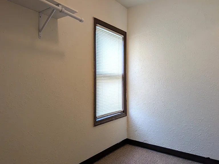 1212 S Chestnut Ave — Photo 24