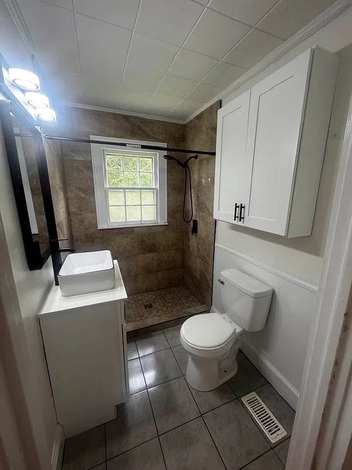 2 bed, 840 sqft, $1,200 — Photo 2