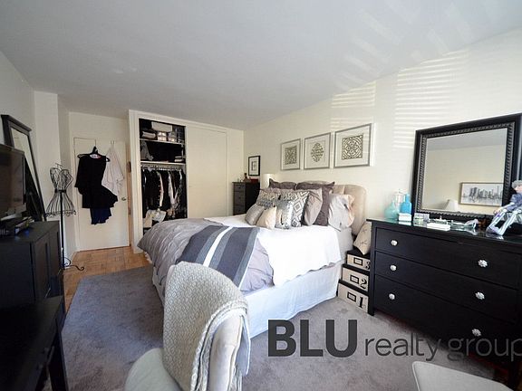 5th image of 435 E 79th St APT 2V
