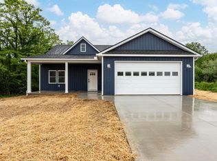 13567 Magers Rd, Howard, OH 43028