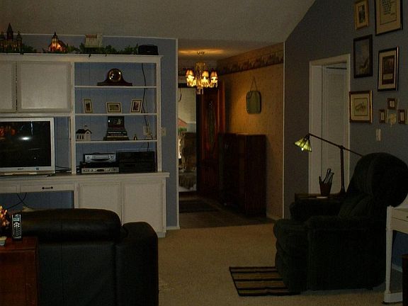 Custom media center in greatroom