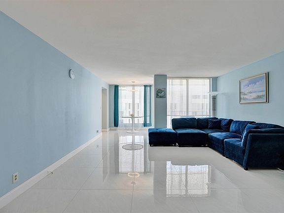 5th image of 1010 S Ocean Boulevard #1811