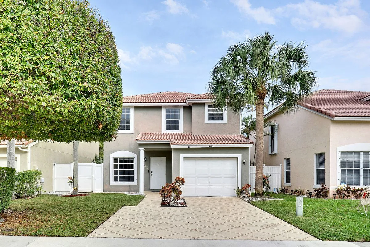3 bed, 2.5 bath, 1778 sqft, $3,500 — Photo 1