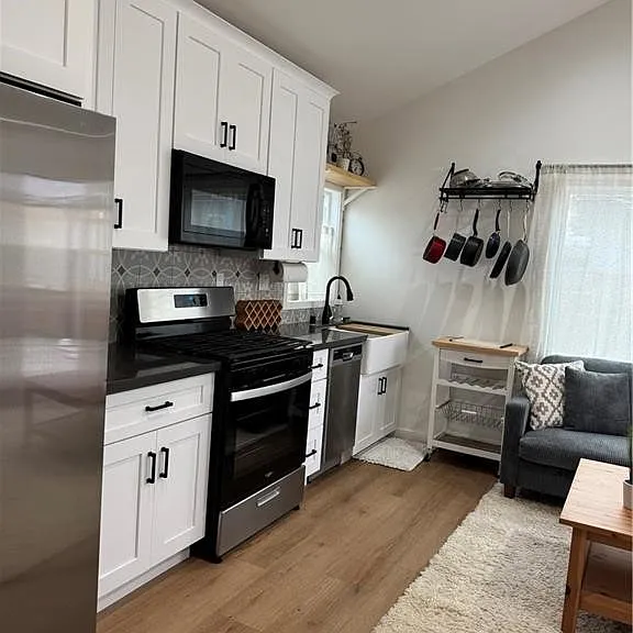 2404 W Mills Dr — Photo 6