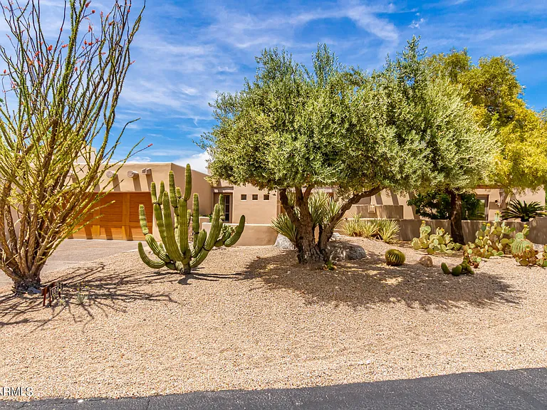 1063 N Boulder Dr — Photo 46