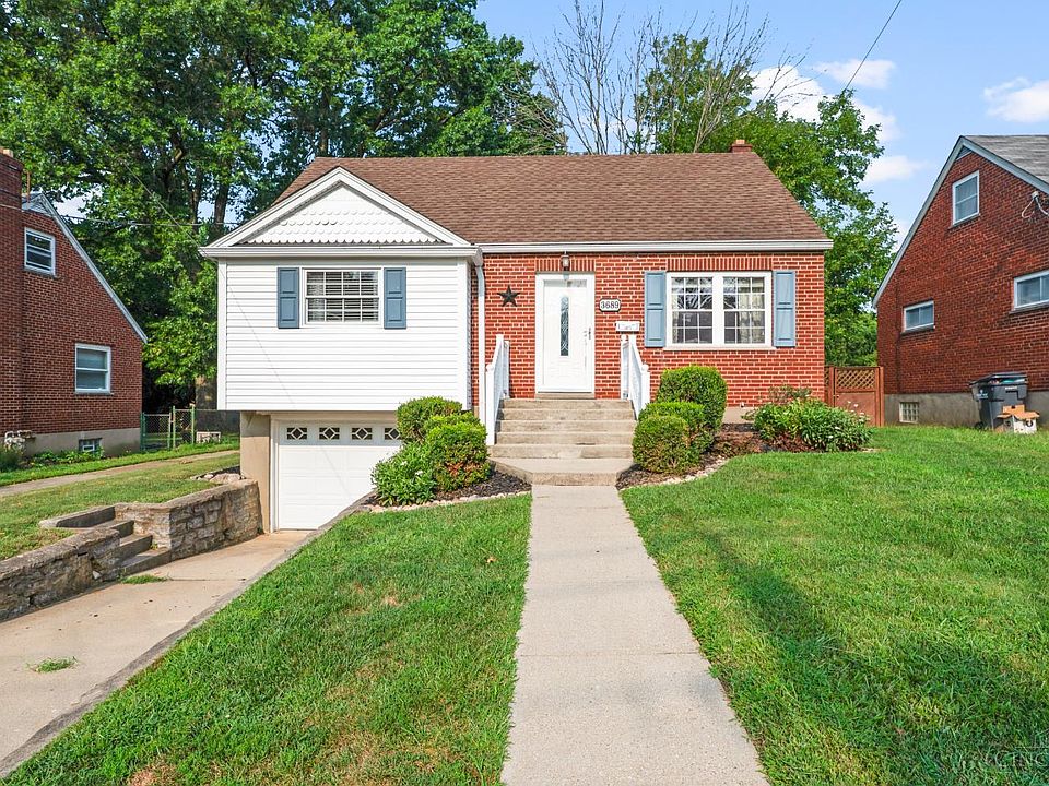1st image of 3689 Moonridge Dr