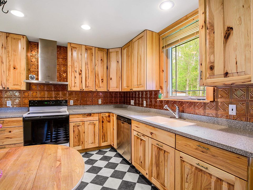 1st image of 388 Percy Road