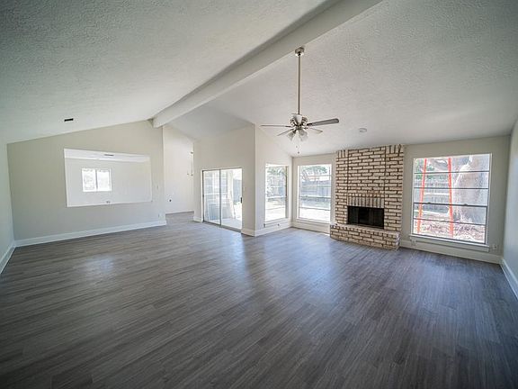 4th image of 16323 N Bend Dr