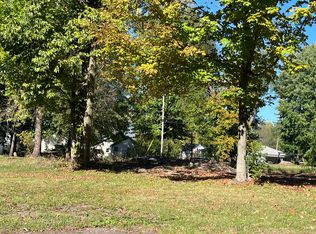 306 E Walnut St, Waynetown, IN 47990