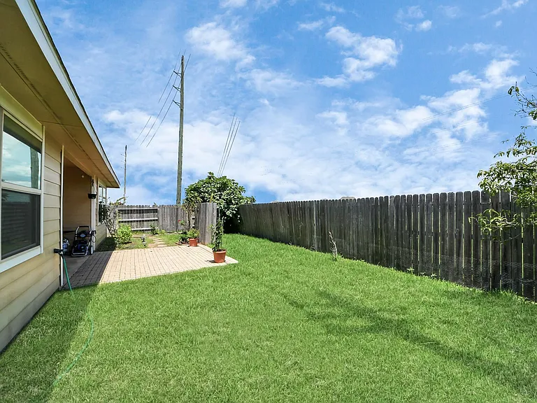 20626 Bandrock Ter — Photo 44