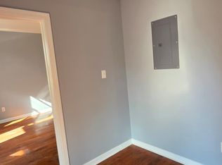 39 Seymour Ave Floor 2, Newark, NJ 07108