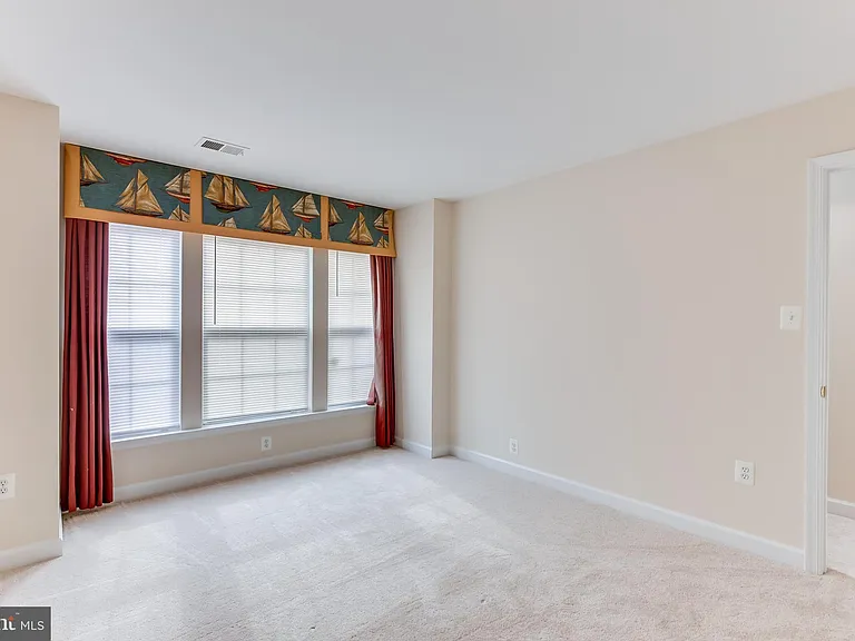 1008 Hampton St — Photo 21
