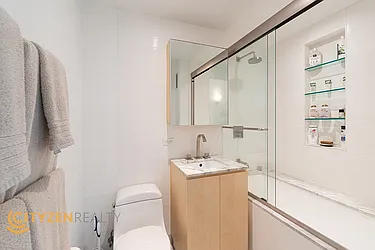 Rented by City Zen Realty