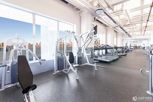 Rented by Oxford Property Group | media 42