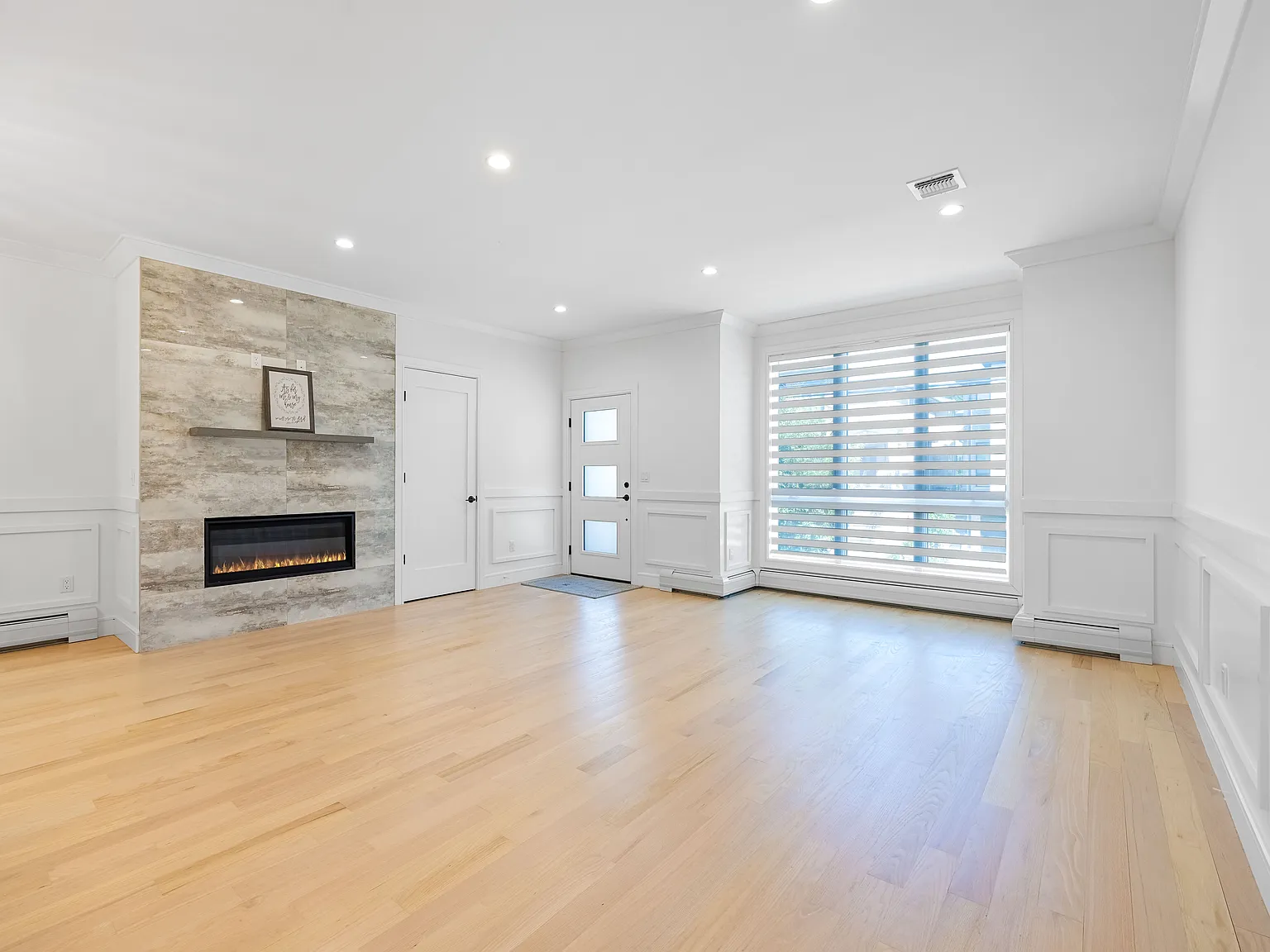 3 bed, 2558 sqft, $6,800 — Photo 3