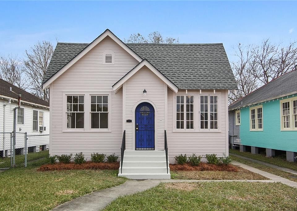 1st image of 4021 Piedmont Dr