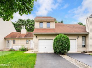 29 S Sailors Quay Dr, Brick, NJ 08723